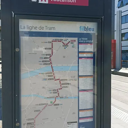 T3 Lumineux Et Spacieux Tours